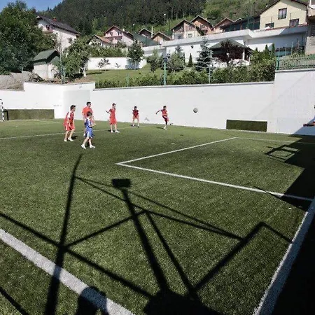 Villa Azra *